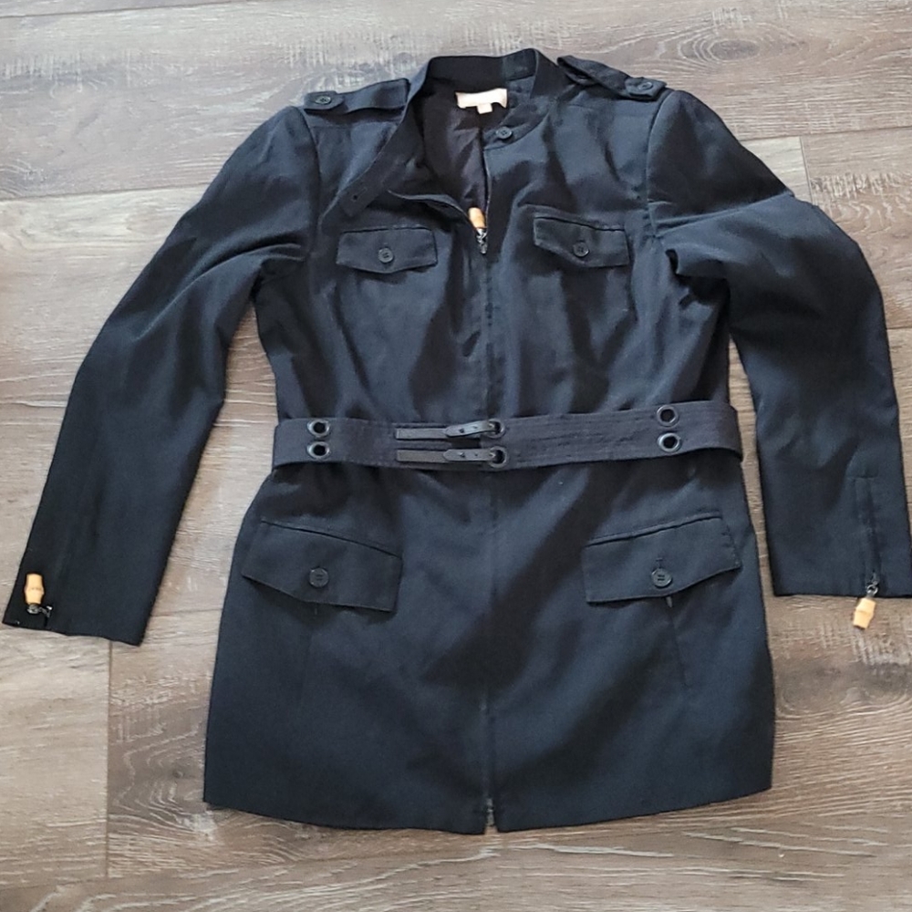 Bill Blass black jacket top with belt 10
